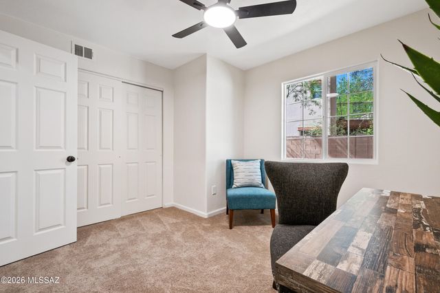 3032 N Palomino Park Loop, Tucson, AZ 85712
