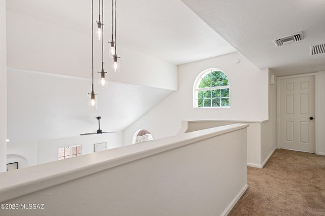 3032 N Palomino Park Loop, Tucson, AZ 85712