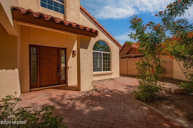 3032 N Palomino Park Loop, Tucson, AZ 85712