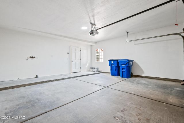 3032 N Palomino Park Loop, Tucson, AZ 85712