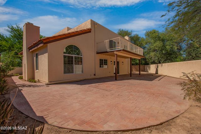 3032 N Palomino Park Loop, Tucson, AZ 85712
