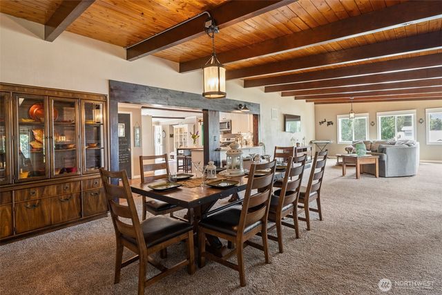 1598 Tedford Street SE, East Wenatchee, WA 98802