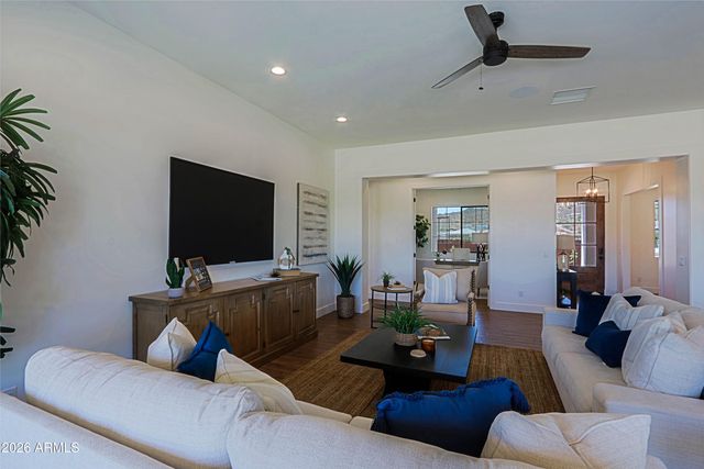 38133 N 29TH Avenue, Phoenix, AZ 85086