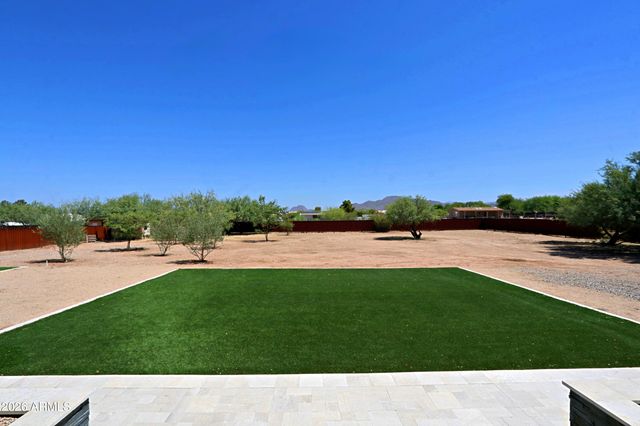 38133 N 29TH Avenue, Phoenix, AZ 85086