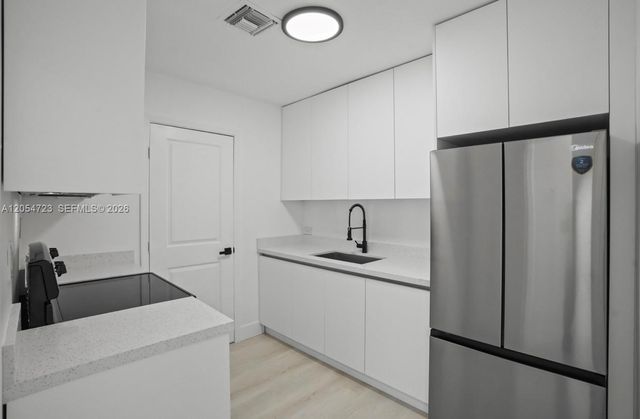 801 NW 105th Street, Miami, FL 33150
