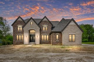 3205 ALPINE Road, Troy, MI 48084