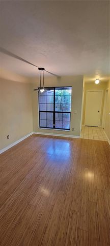 5859 SW 8TH PLACE, Gainesville, FL 32607