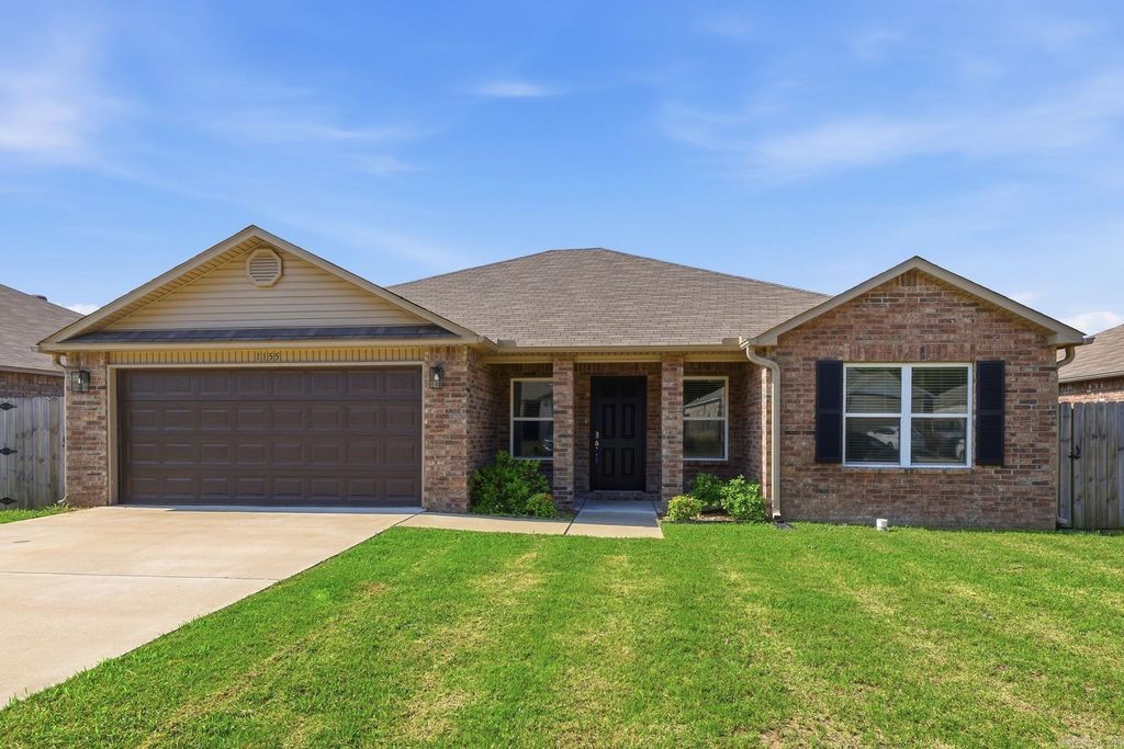 1155 Gallery Drive, Conway, AR 72032