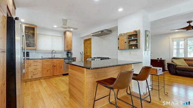 173 Broadway, Milford, CT 06460