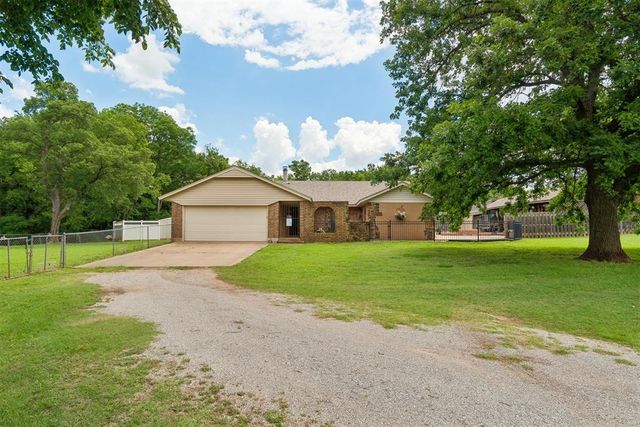 4423 NE 40th Street, Blanchard, OK 73010