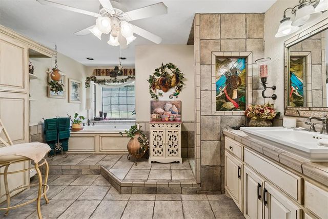 4423 NE 40th Street, Blanchard, OK 73010