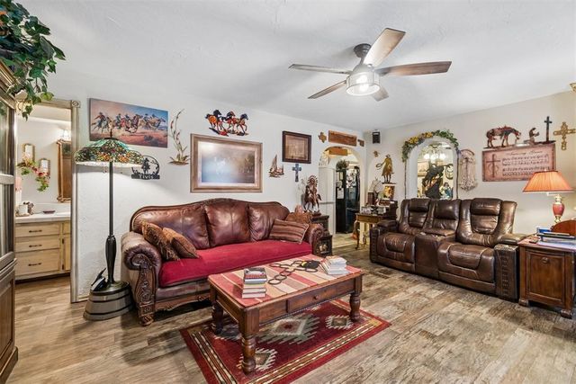 4423 NE 40th Street, Blanchard, OK 73010