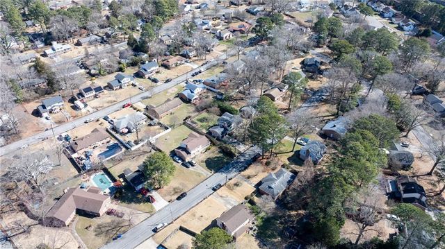 4017 Timberland DR, Portsmouth, VA 23703