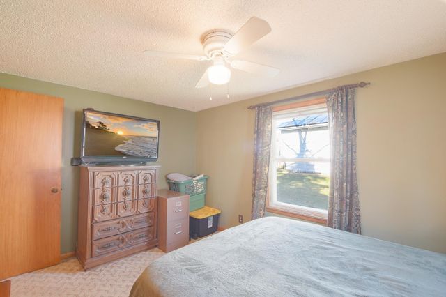 226 32nd Avenue N, Saint Cloud, MN 56303