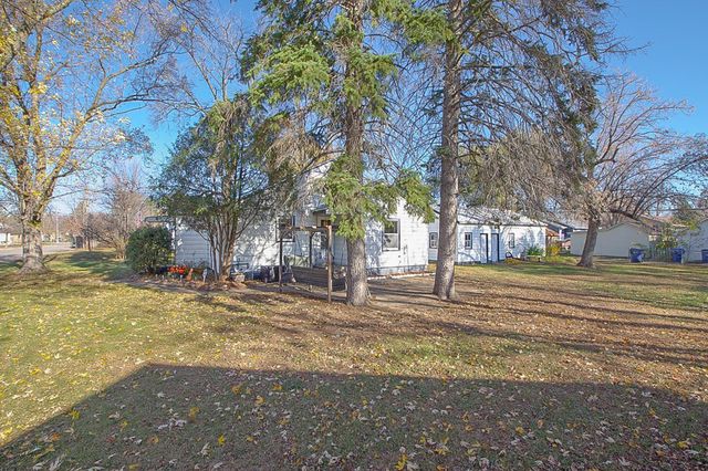 226 32nd Avenue N, Saint Cloud, MN 56303