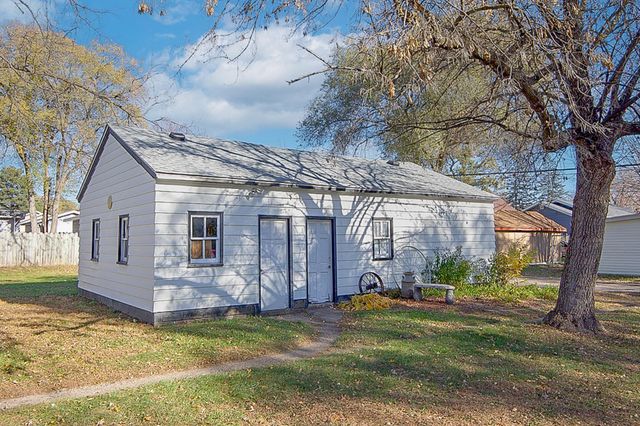 226 32nd Avenue N, Saint Cloud, MN 56303