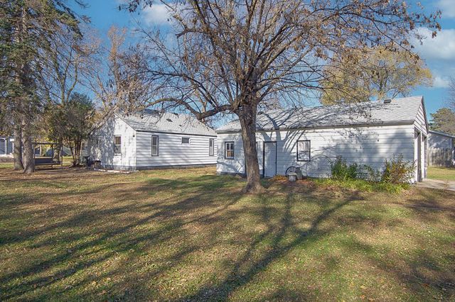 226 32nd Avenue N, Saint Cloud, MN 56303