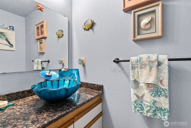 7624 36th St Ct NW, Gig Harbor, WA 98335