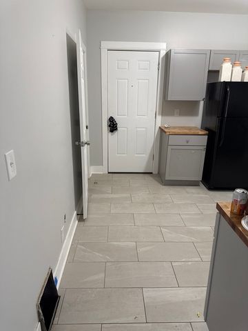 310 W 105th Street, Chicago, IL 60628