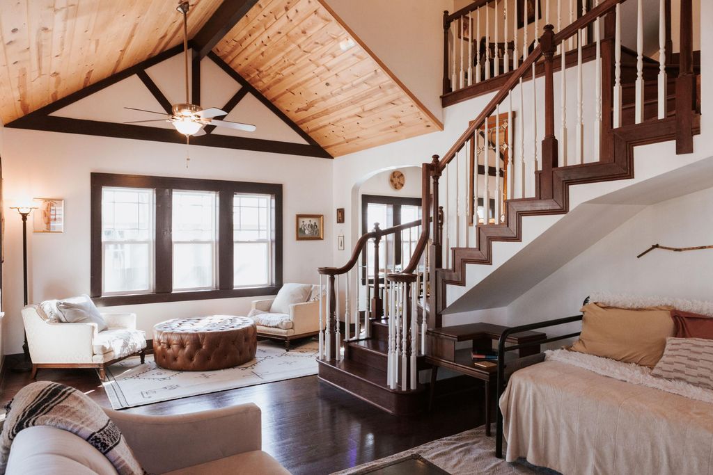 1437 North Sherman Avenue, Springfield, MO 65802