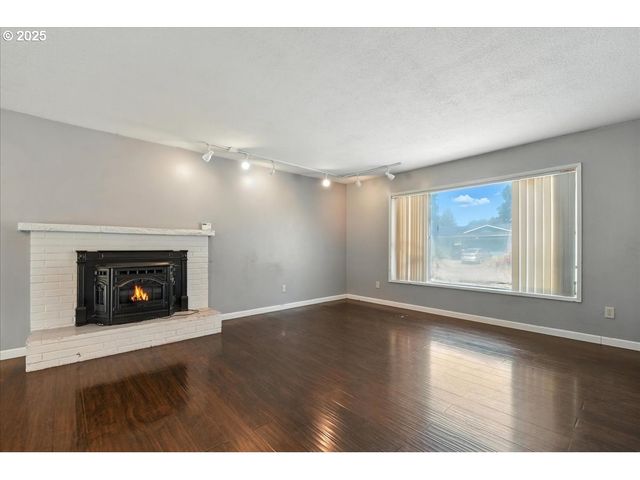 12619 Se 10TH St, Vancouver, WA 98683