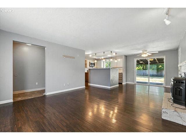 12619 Se 10TH St, Vancouver, WA 98683