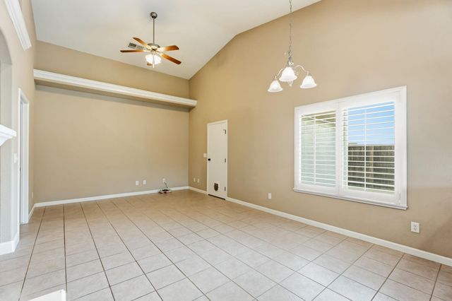 1929 N Harvard Avenue, Clovis, CA 93619