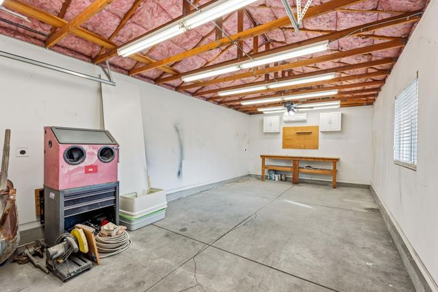 1929 N Harvard Avenue, Clovis, CA 93619