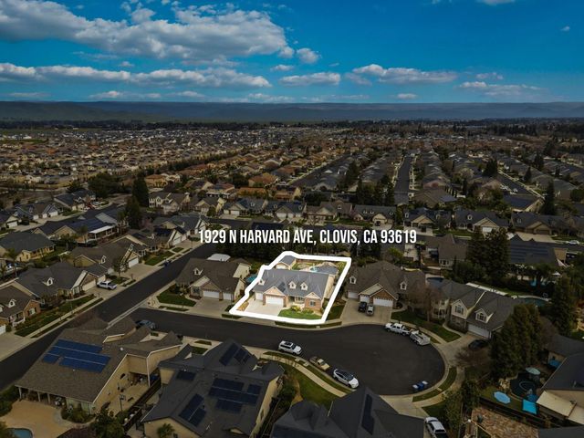1929 N Harvard Avenue, Clovis, CA 93619