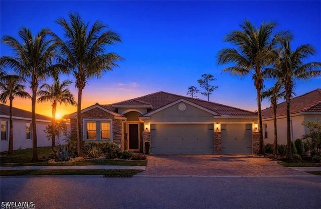 3161 Royal Gardens AVE, Fort Myers, FL 33916