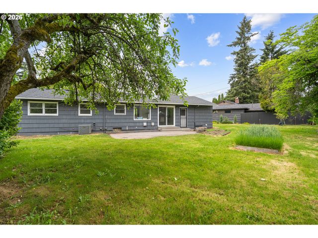 1100 Se 114TH Pl, Portland, OR 97216