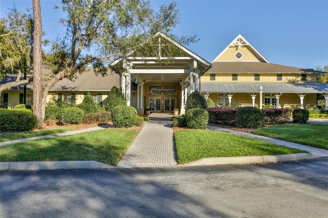 1369 HAYTON AVENUE, Deland, FL 32724