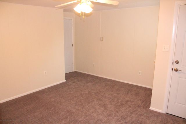 254 Admiral Avenue, Beachwood, NJ 08722