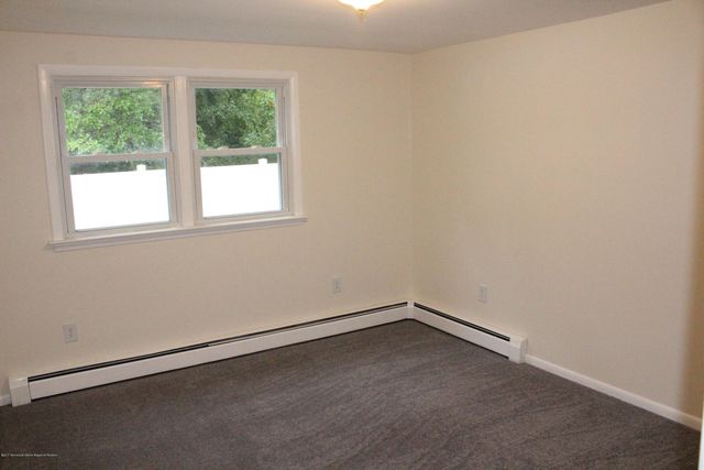 254 Admiral Avenue, Beachwood, NJ 08722