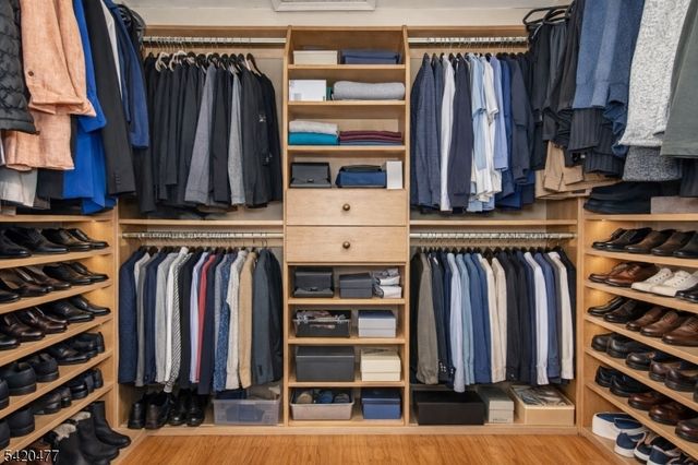 10 Gannet Ct, Wayne Twp., NJ 07470