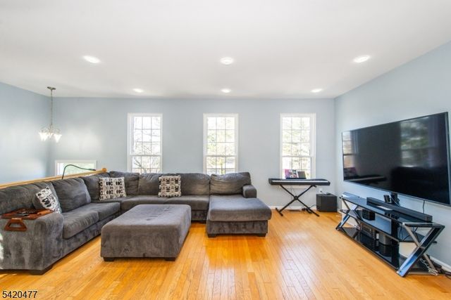 10 Gannet Ct, Wayne Twp., NJ 07470