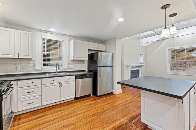 4140 Wyoming Street, Kansas City, MO 64111