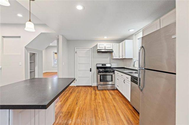 4140 Wyoming Street, Kansas City, MO 64111