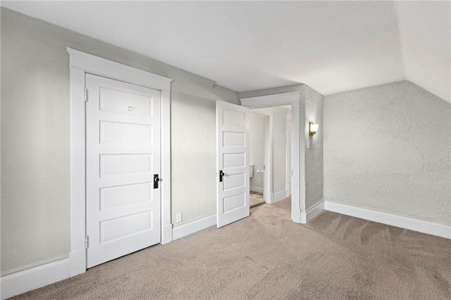 4140 Wyoming Street, Kansas City, MO 64111