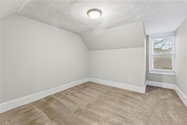 4140 Wyoming Street, Kansas City, MO 64111