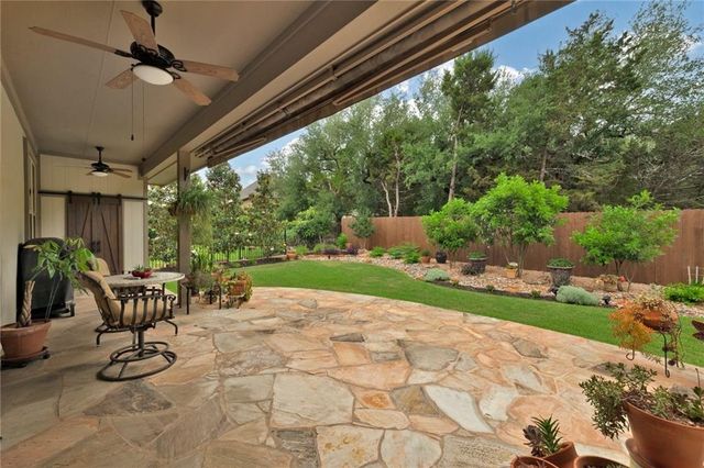 205 Lake Como DR, Lakeway, TX 78734