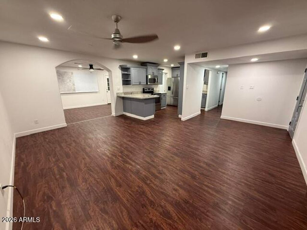 5302 W WINDSOR Avenue, Phoenix, AZ 85035 — photo 4