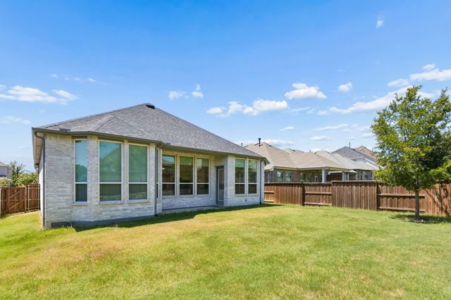 1616 Mcdougall Creek, Van Alstyne, TX 75495
