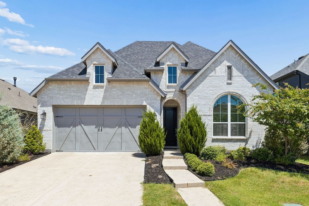 1616 Mcdougall Creek, Van Alstyne, TX 75495