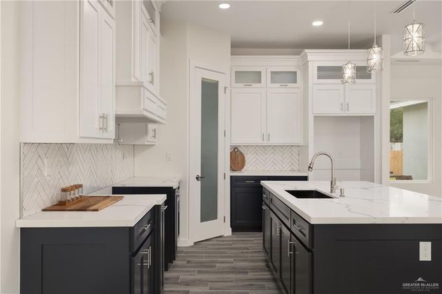 1922 W Olympia Avenue, Alton, TX 78573