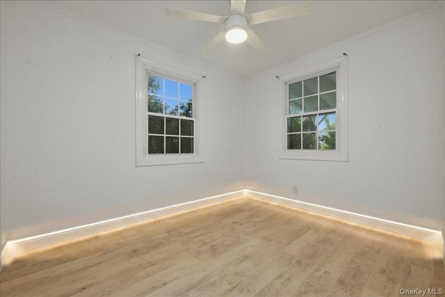 89 W 4th Street, Ronkonkoma, NY 11779