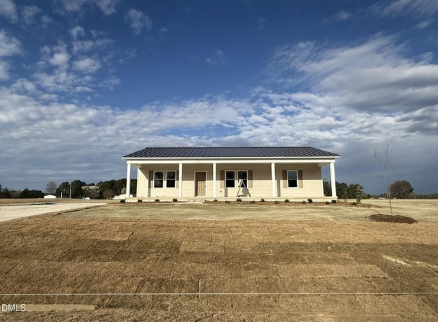 129 Jacobs Ridge Drive, Four Oaks, NC 27524