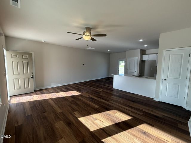 129 Jacobs Ridge Drive, Four Oaks, NC 27524