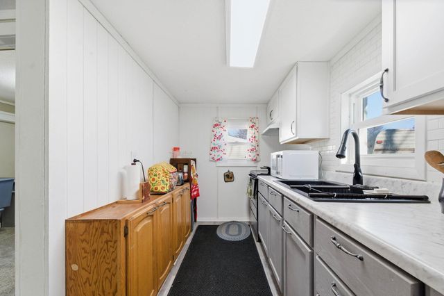 908 N Denver St, El Dorado, KS 67042