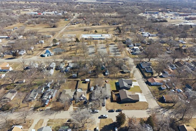 908 N Denver St, El Dorado, KS 67042